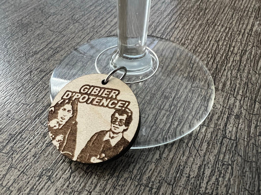 Un identificateur pour coupe de vin (Gibier de potence)